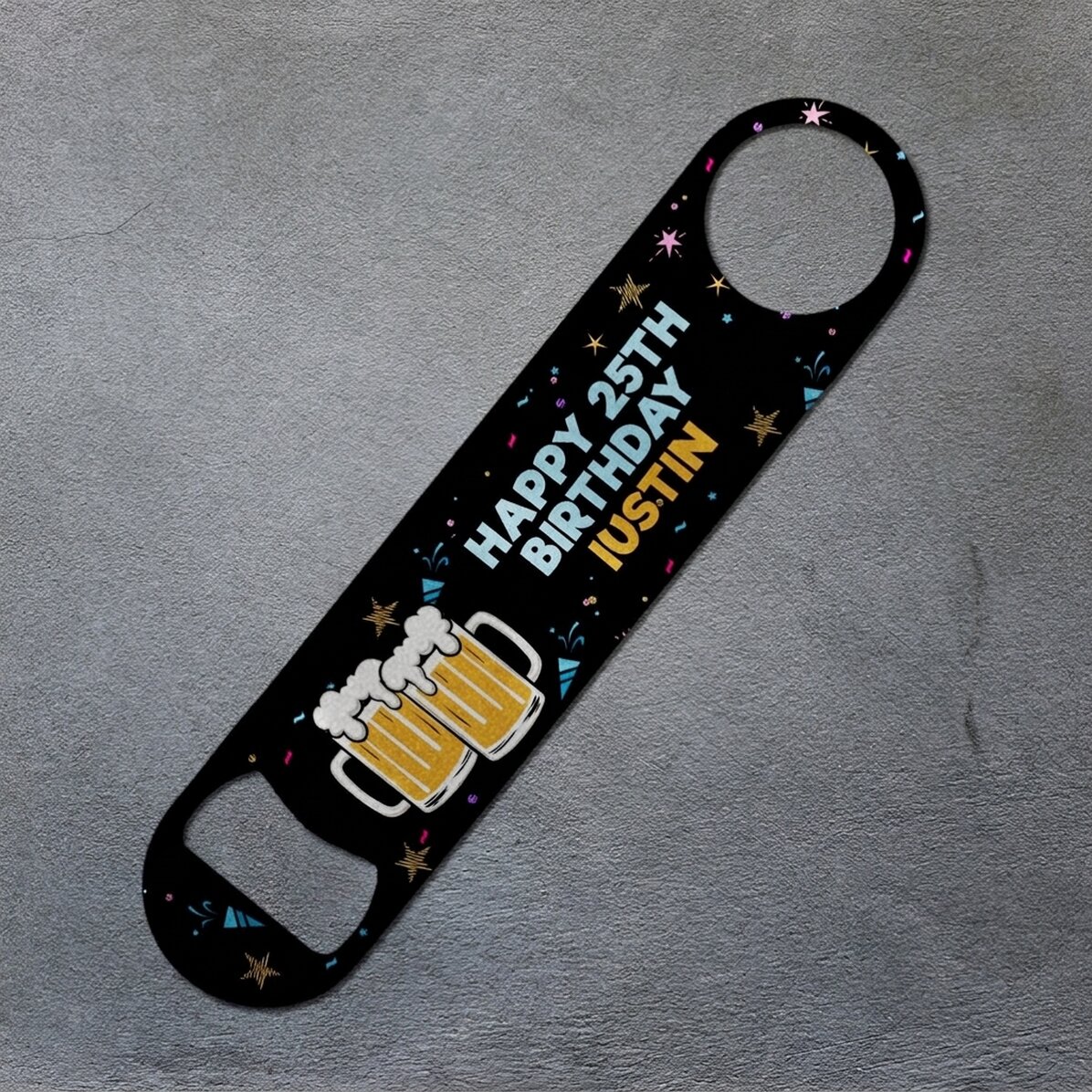 Personalizovaný otvírák na pivo s nápisem – Happy birthday