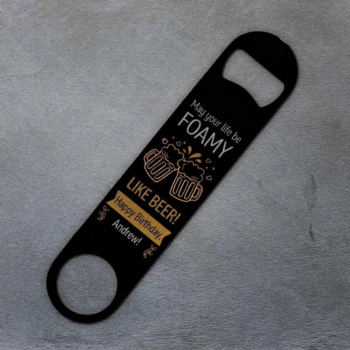 Personalizovaný otvírák na pivo s nápisem – Všechno nejlepší k narozeninám!