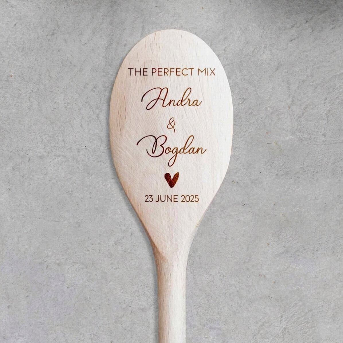 Dřevěná lžíce s vlastním textem – The Perfect Mix