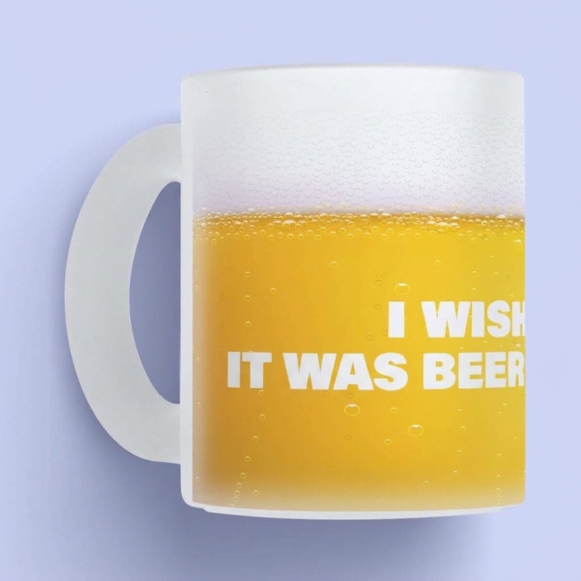 Osobně přizpůsobený hrnek s nápisem – „I wish this was beer“