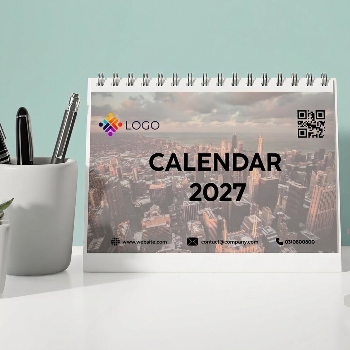 Personalised desk calendar with logo, photos, text and QR code