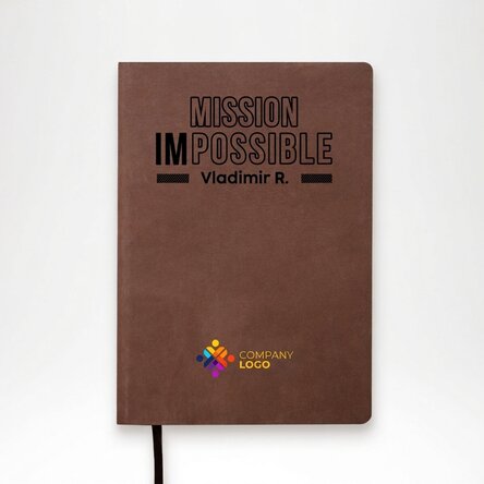 Barevný kožený diář na míru s logem a jménem – Mission possible
