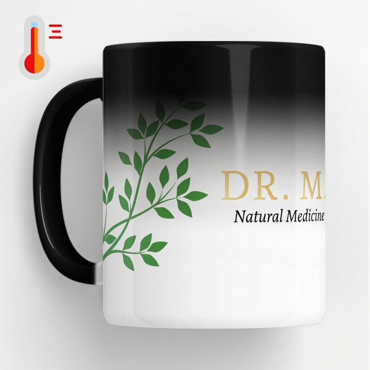 Termocitlivý hrnek s vlastním textem – Golden Doctor