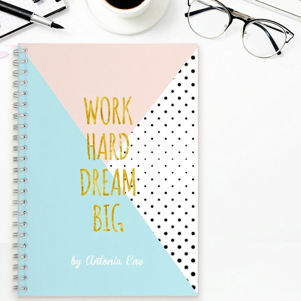 Personalizovaný zápisník – Work Hard, Dream Big