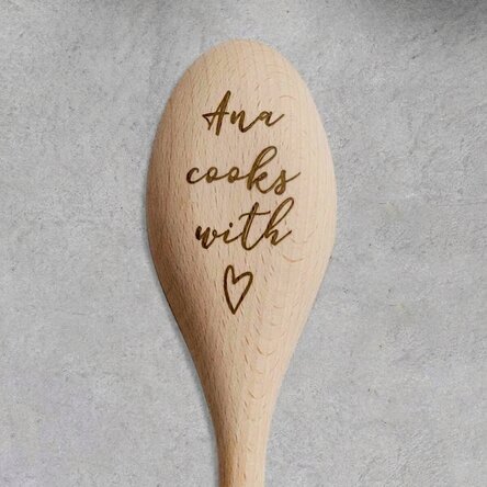 Dřevěná lžíce s osobním věnováním – Cook with love