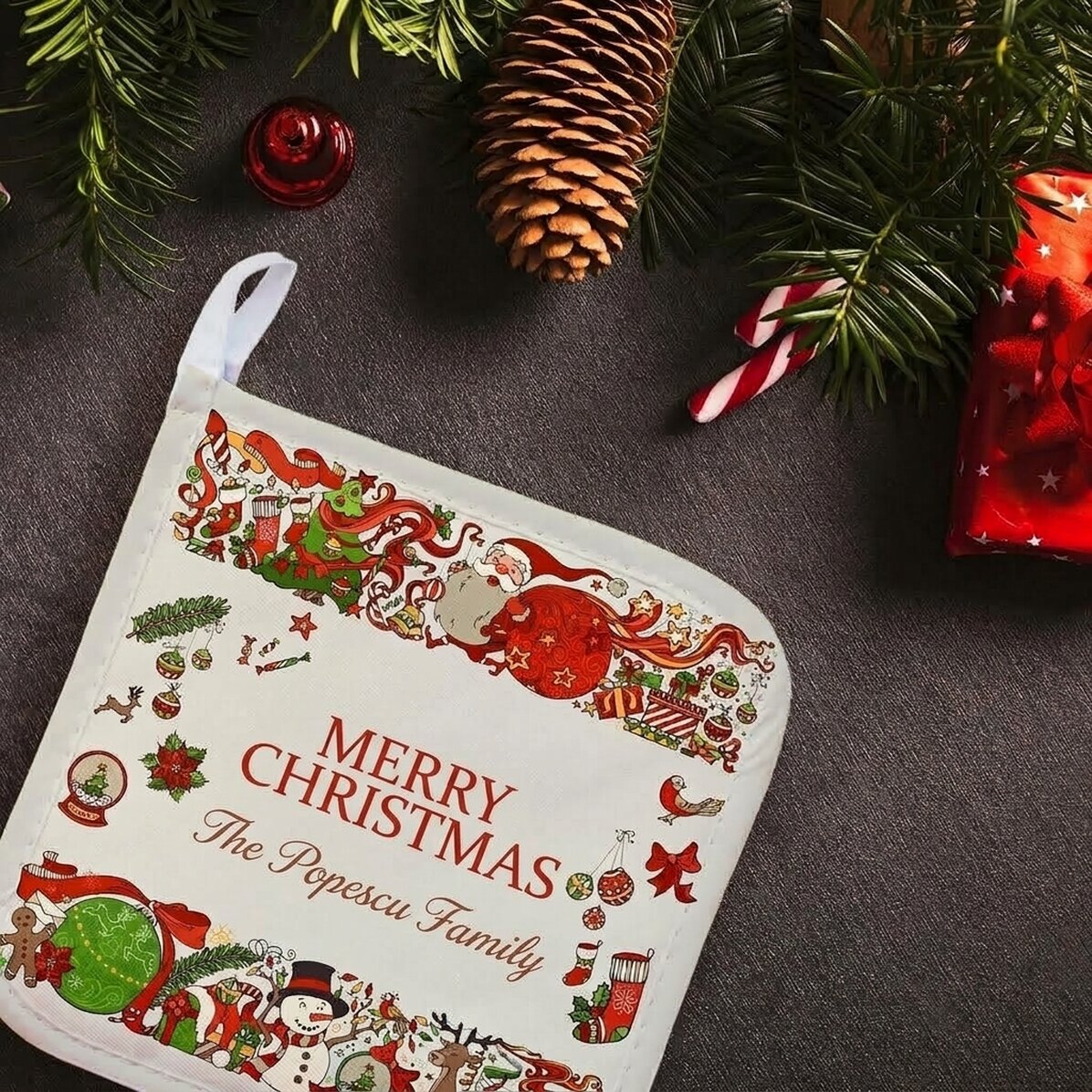 Personalizovaný podstavec pod horký hrnec s nápisem – Traditional Christmas