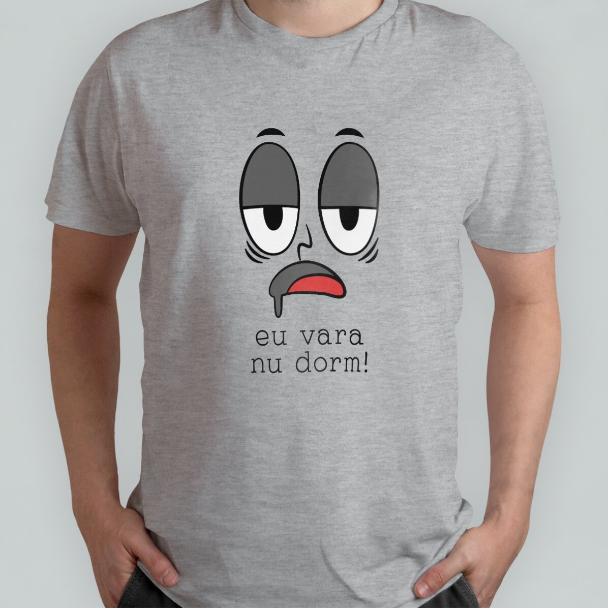 Bavlněné tričko s vlastním nápisem – V létě nespím!