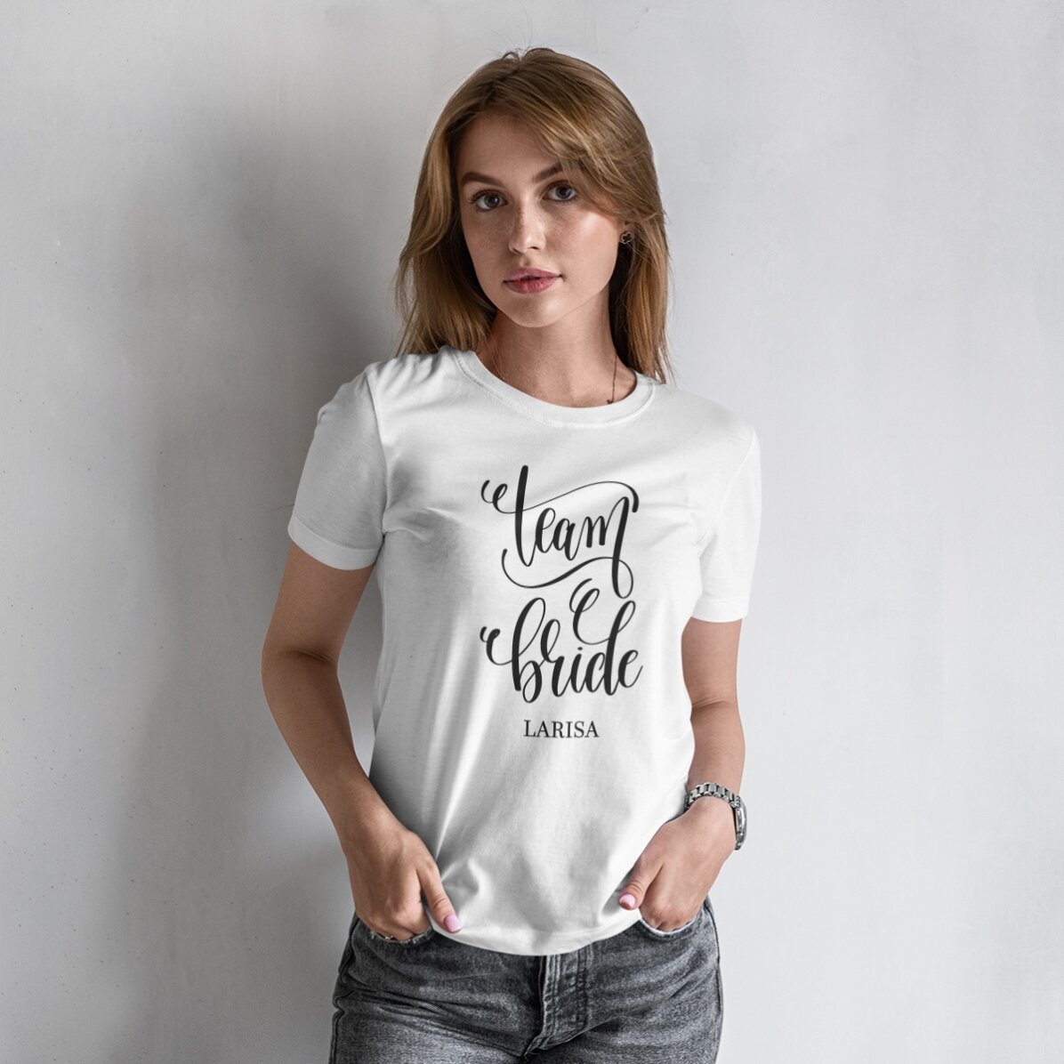 Tričko s vlastním nápisem pro svatební družičky – Team Bride