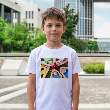 Dětské sportovní tričko s vlastní fotografií v horizontálním formátu