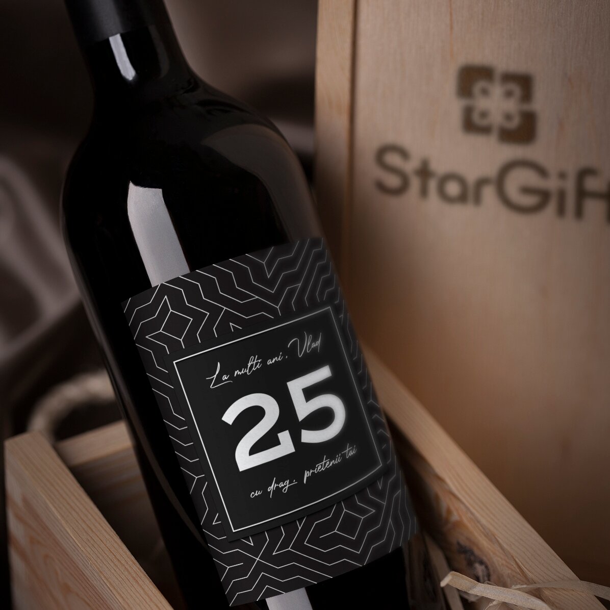 Personalised wine with text - Modern